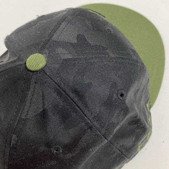 Cleveland Indians 7 3/8 New Era Exclusive Fitted Hat Cap Green Black Camo - Picture 7 of 12